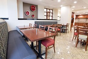 Drury Inn & Suites Joplin