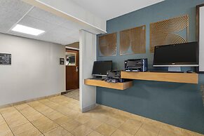 Drury Inn & Suites Joplin