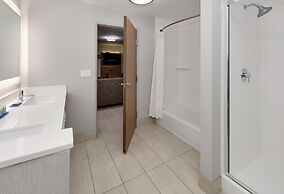 Holiday Inn Express Hotel & Suites Scottsbluff-Gering by IHG