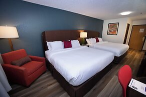 Alliance Hotel & Suites, a Howard Johnson by Wyndham
