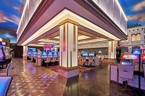 Sunset Station Hotel & Casino