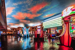 Sunset Station Hotel & Casino