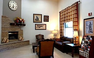 Ruidoso Mountain Inn