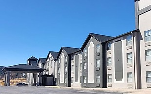 Ruidoso Mountain Inn