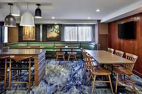 Fairfield Inn by Marriott Rochester East