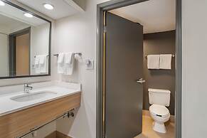 Spark by Hilton Kannapolis