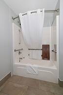 Quality Inn & Suites Matthews - Charlotte