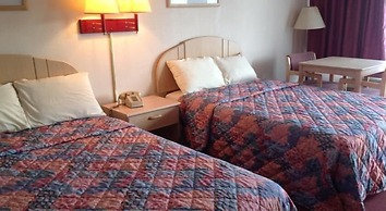 Travelodge by Wyndham Lumberton