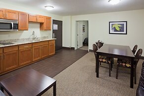 Fargo Inn and Suites