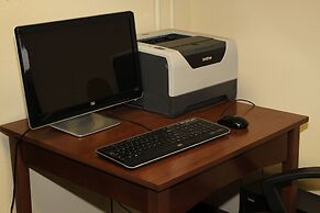 Fargo Inn and Suites