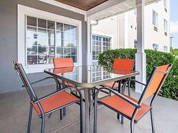 Country Inn & Suites by Radisson, Toledo, OH