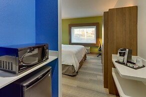 Holiday Inn Express Cincinnati North - Monroe by IHG