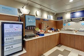 Holiday Inn Express Cincinnati North - Monroe by IHG