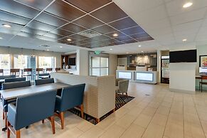 Holiday Inn Express Cincinnati North - Monroe by IHG