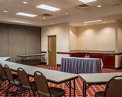 Quality Inn & Suites Bellville - Mansfield