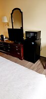 Quality Inn & Suites Bellville - Mansfield