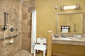Hampton Inn Shawnee