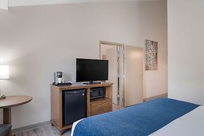 SureStay Plus Hotel by Best Western Elizabethtown Hershey