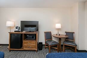 SureStay Plus Hotel by Best Western Elizabethtown Hershey