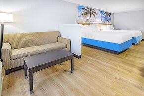 Days Inn by Wyndham Barnwell