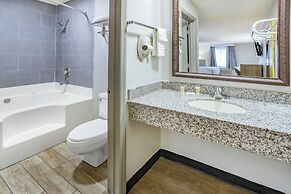 Days Inn by Wyndham Barnwell