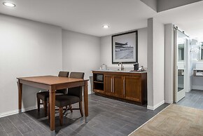 Hampton Inn & Suites Florence Center