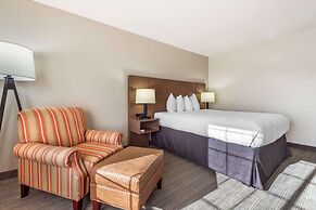 Country Inn & Suites by Radisson, Watertown, SD