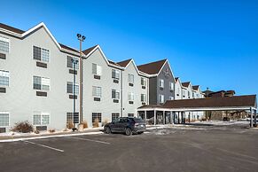 Country Inn & Suites by Radisson, Watertown, SD