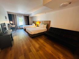 Radiant Inn & Suites