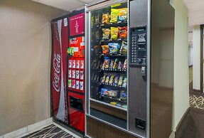 Red Roof Inn & Suites Knoxville East