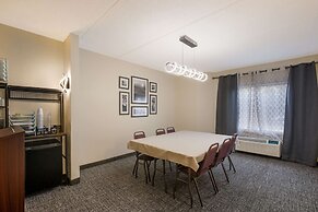 Clarion Pointe Sevierville-Pigeon Forge