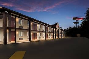 Red Roof Inn Crossville