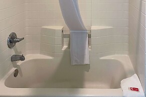 Econo Lodge Inn & Suites Sweetwater I-20