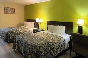 Econo Lodge Inn & Suites Sweetwater I-20