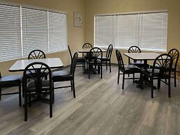 Econo Lodge Inn & Suites Sweetwater I-20