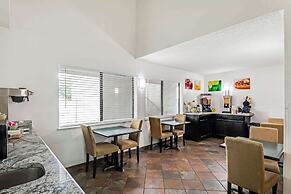 Quality Inn & Suites Junction