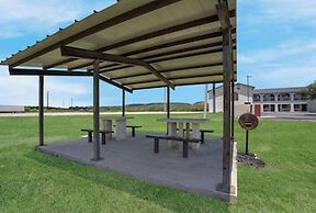 Quality Inn & Suites Junction