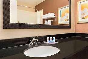 Fairfield Inn & Suites Midland