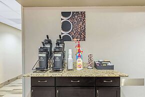 La Quinta Inn & Suites by Wyndham Denison - N. Lake Texoma