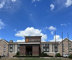La Quinta Inn & Suites by Wyndham Denison - N. Lake Texoma