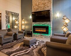 Comfort Suites Stafford Near Sugarland