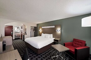 Quality Inn & Suites Irving DFW Airport South