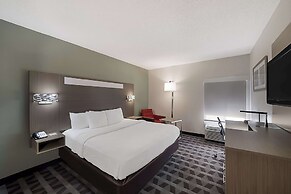 Quality Inn & Suites Irving DFW Airport South