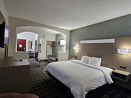 Quality Inn & Suites Irving DFW Airport South