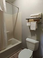 Executive Inn by OYO Kilgore North