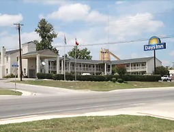 Days Inn by Wyndham Kerrville