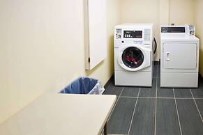 Comfort Suites Inn at Ridgewood Farm