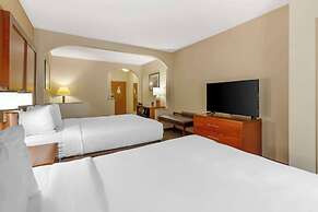 Comfort Suites Inn at Ridgewood Farm
