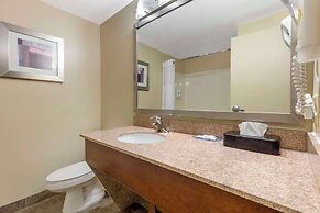 Comfort Suites Inn at Ridgewood Farm