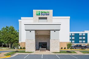 Holiday Inn Express Lorton by IHG